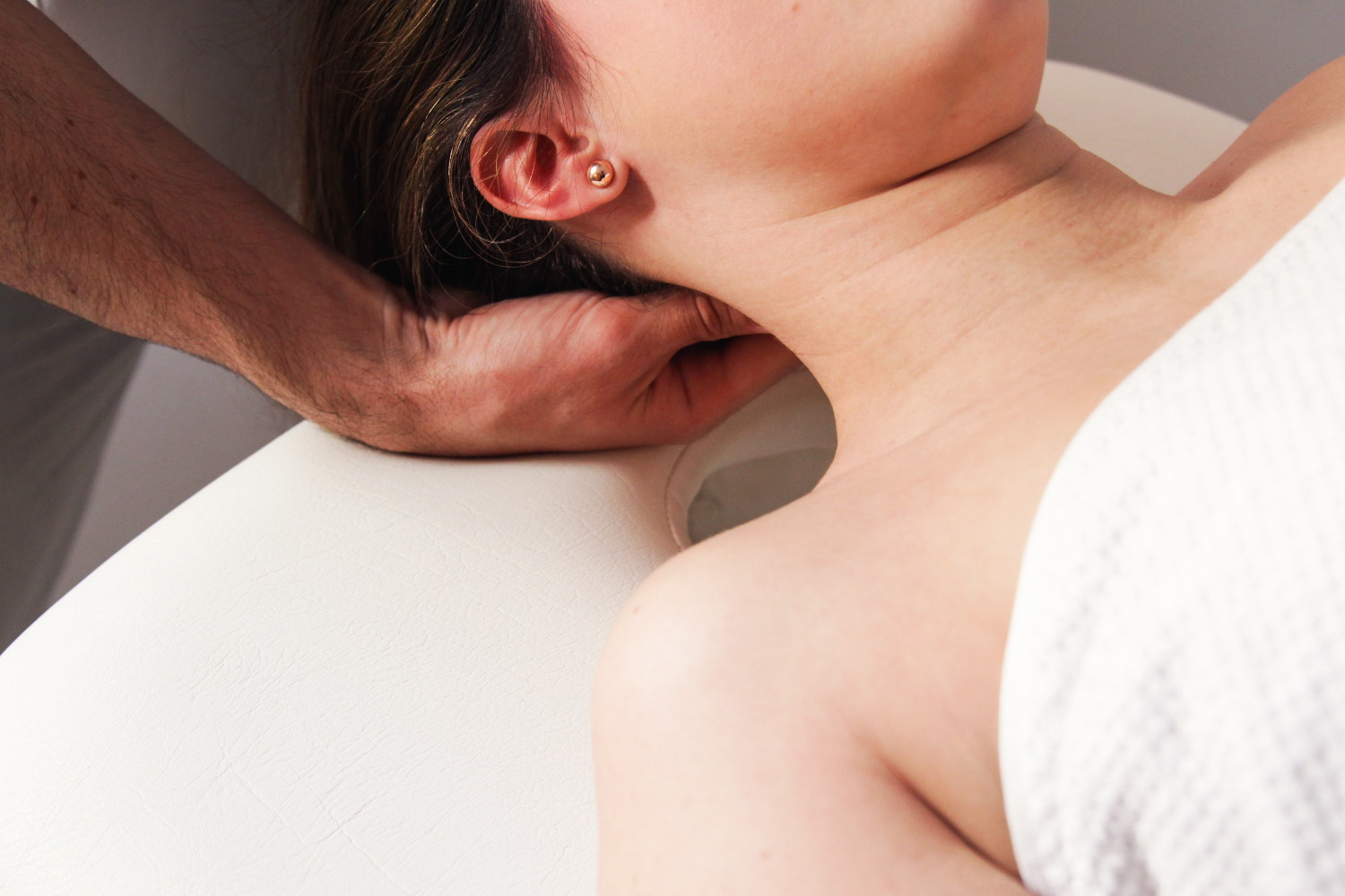 Massage Cổ Vai Gáy