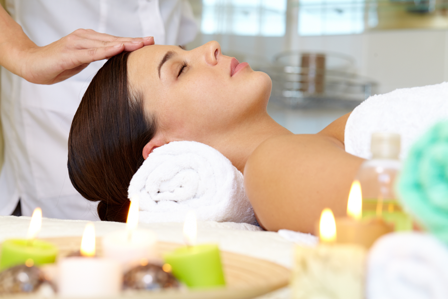 Massage đầu thư giãn