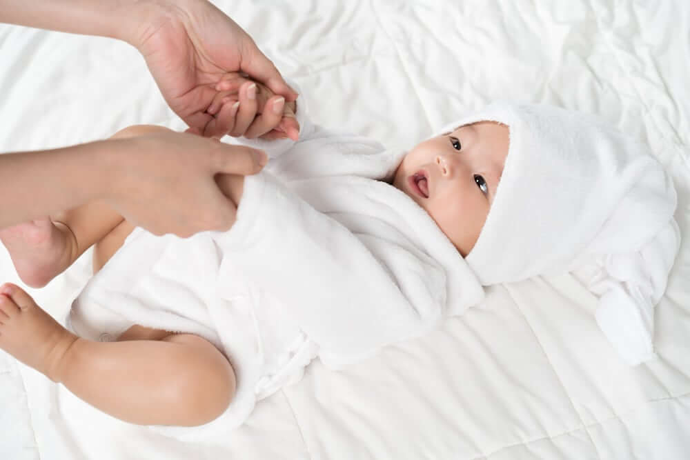 Massage tắm bé toàn diện